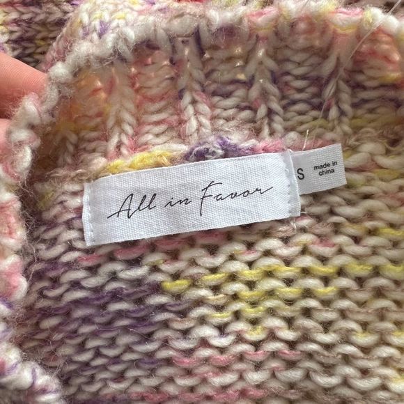 NWT ALL IN FAVOR Pink Purple Yellow Pastel Turtle Neck Sweater (S) - Picture 6 of 8